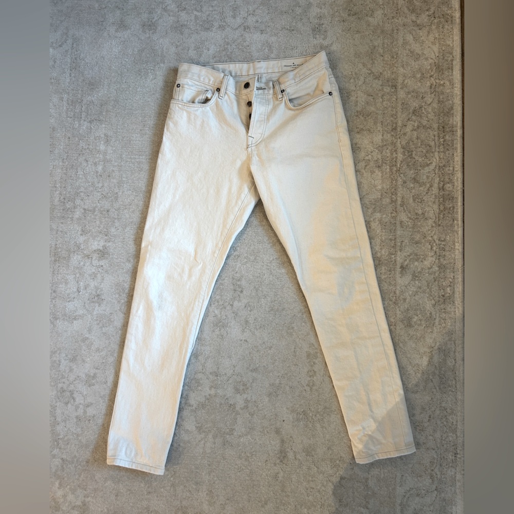Imogene + Willie Barton Slim Jeans in Natural White - Size 32 x 31